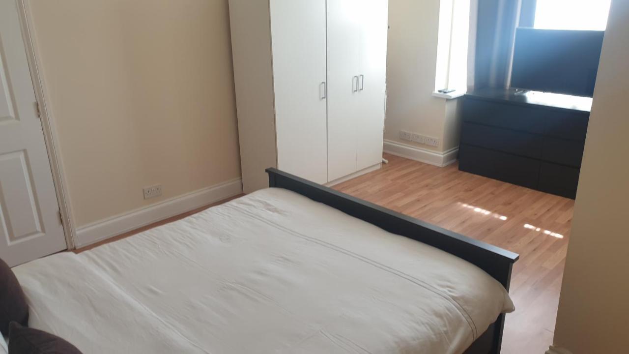 Guess Bungalow Wembley Apartment London Luaran gambar