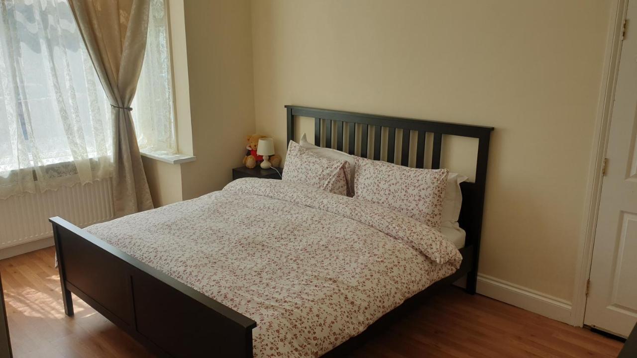 Guess Bungalow Wembley Apartment London Luaran gambar