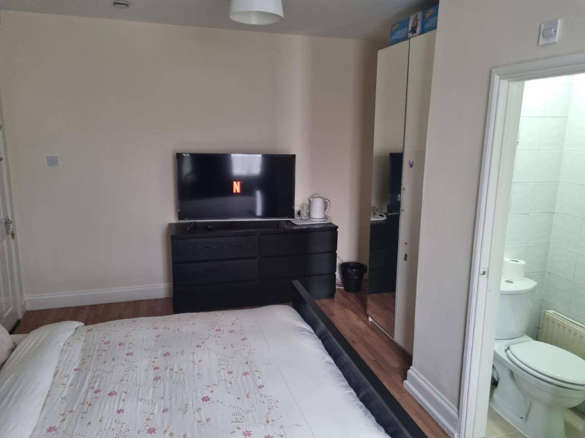 Guess Bungalow Wembley Apartment London Luaran gambar